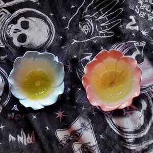 Grasslands Road Set of Two Pink & Blue Ceramic Flower Dishes, New with Tags